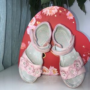 Pink Sparkle Flower Sandal Toddler size 10 Like NEW
